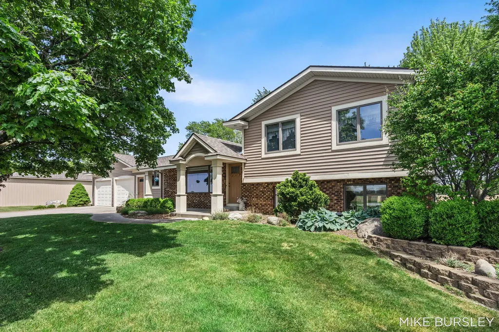 4334 96th Zeeland Charter Township MI 49464
