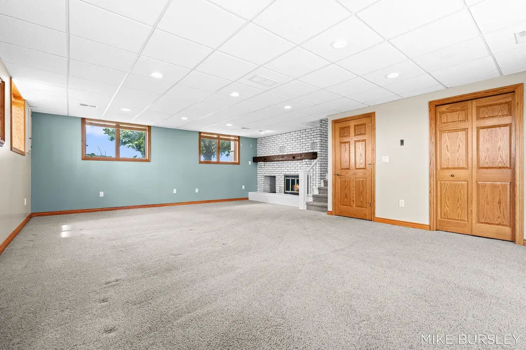 4334 96th Zeeland Charter Township MI 49464