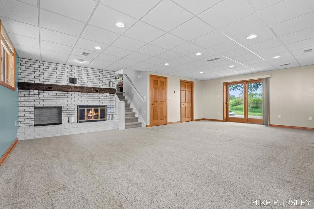 4334 96th Zeeland Charter Township MI 49464