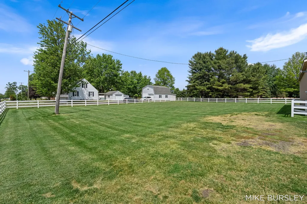 4334 96th Zeeland Charter Township MI 49464