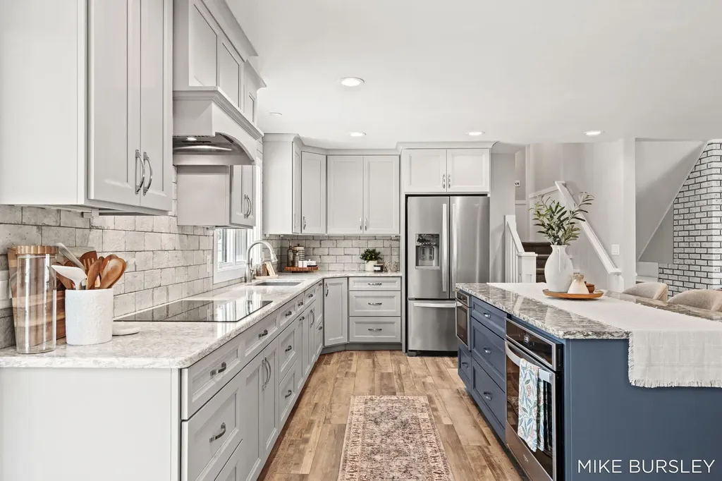 4334 96th Zeeland Charter Township MI 49464