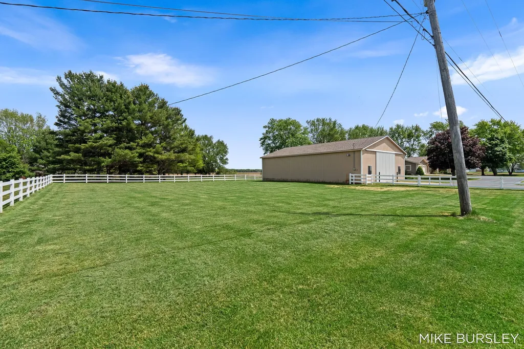 4334 96th Zeeland Charter Township MI 49464