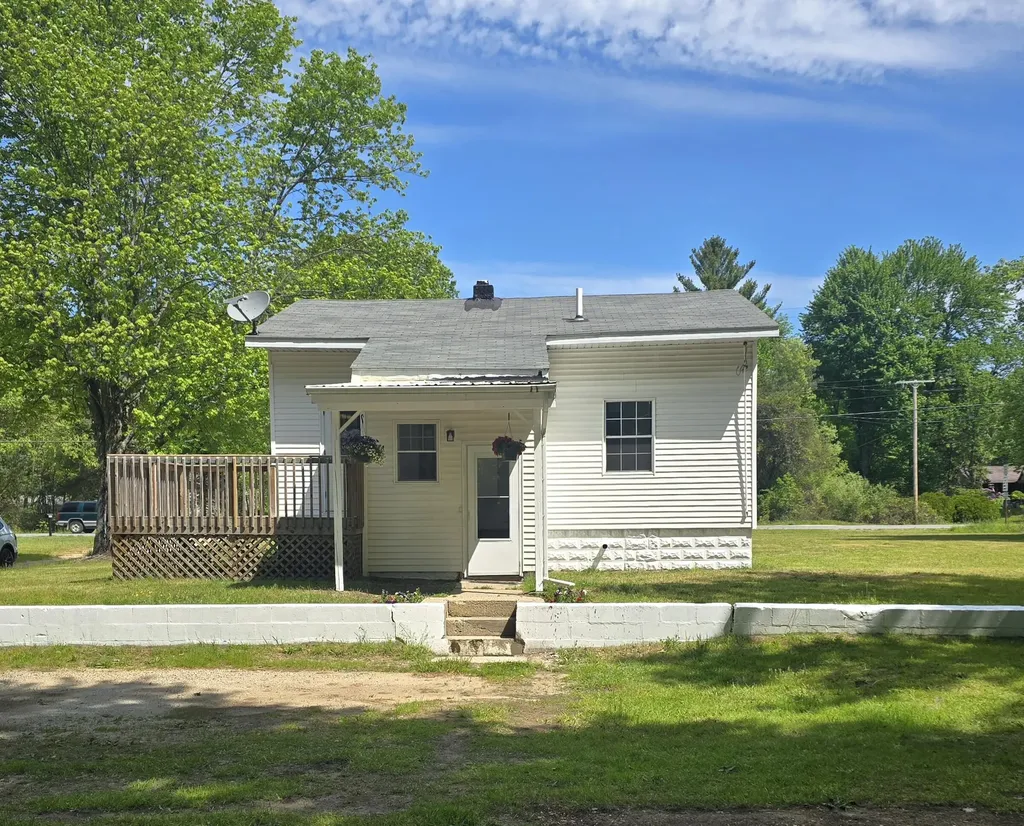 3999 E Sternberg Road Fruitport Charter Township MI 49415