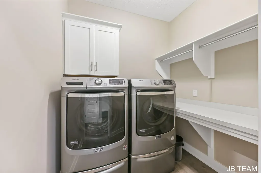3345 Jumping Jack Court NE Grand Rapids Charter Township MI 49525