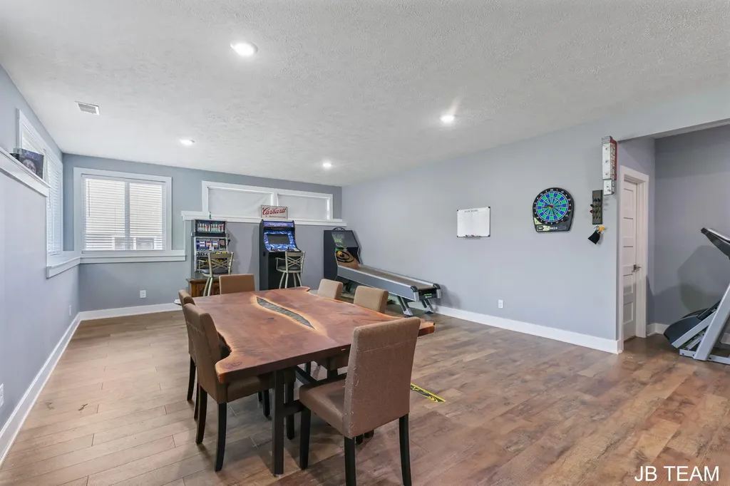 3345 Jumping Jack Court NE Grand Rapids Charter Township MI 49525
