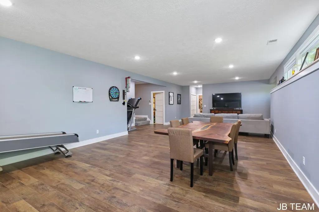 3345 Jumping Jack Court NE Grand Rapids Charter Township MI 49525