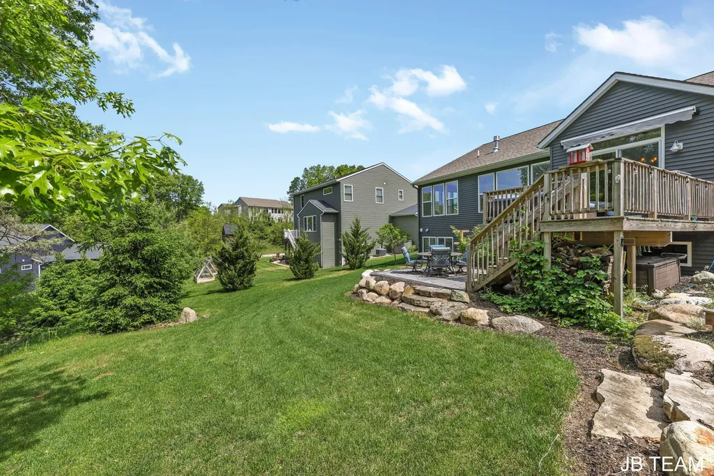 3345 Jumping Jack Court NE Grand Rapids Charter Township MI 49525