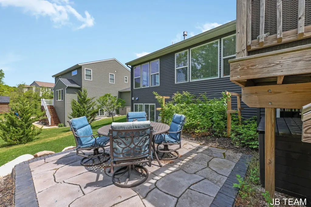 3345 Jumping Jack Court NE Grand Rapids Charter Township MI 49525