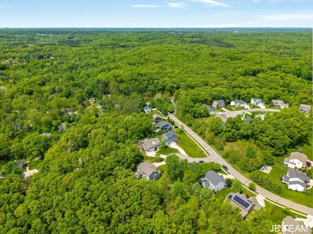 3345 Jumping Jack Court NE Grand Rapids Charter Township MI 49525