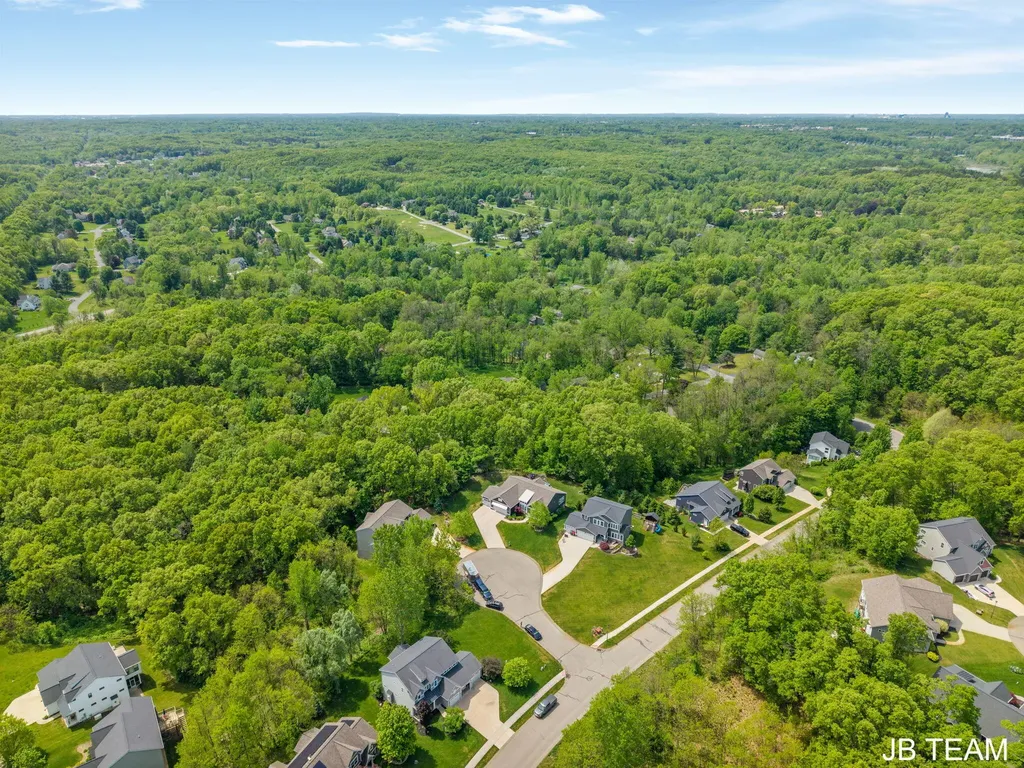 3345 Jumping Jack Court NE Grand Rapids Charter Township MI 49525