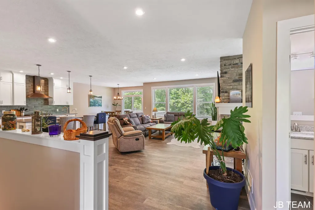 3345 Jumping Jack Court NE Grand Rapids Charter Township MI 49525