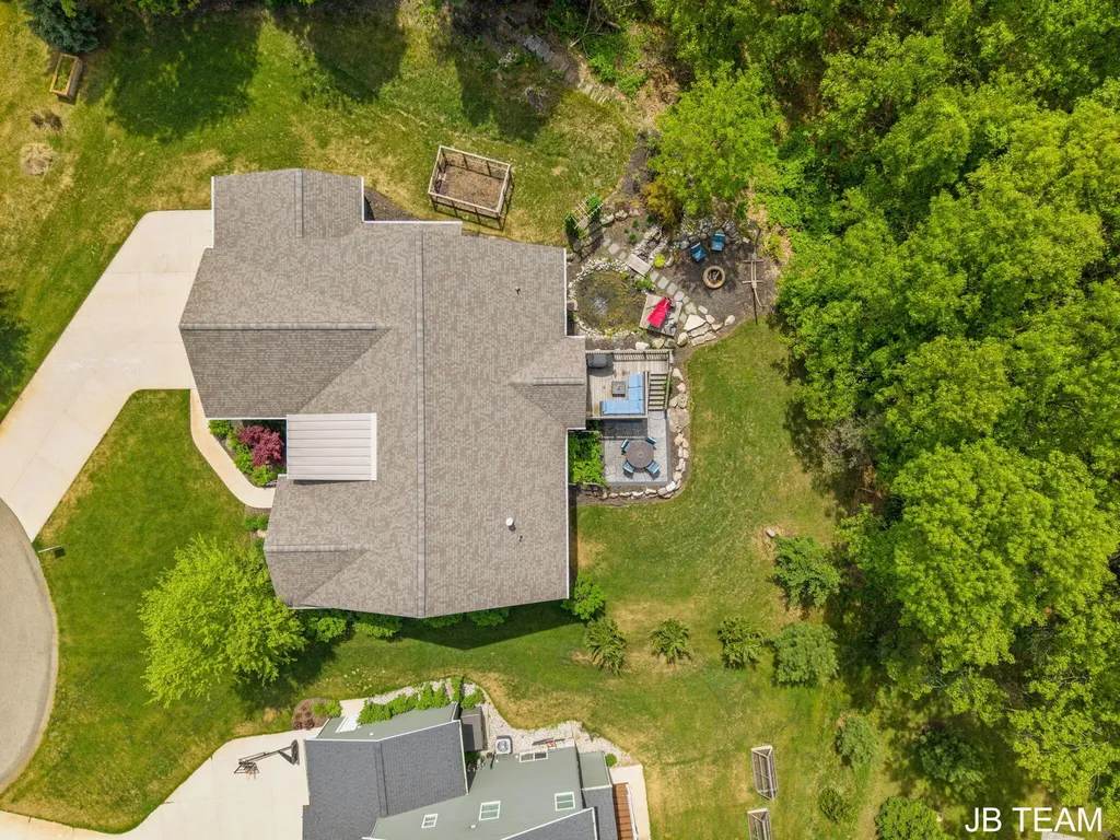 3345 Jumping Jack Court NE Grand Rapids Charter Township MI 49525