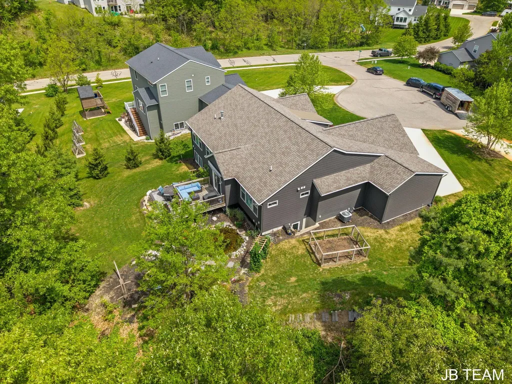 3345 Jumping Jack Court NE Grand Rapids Charter Township MI 49525