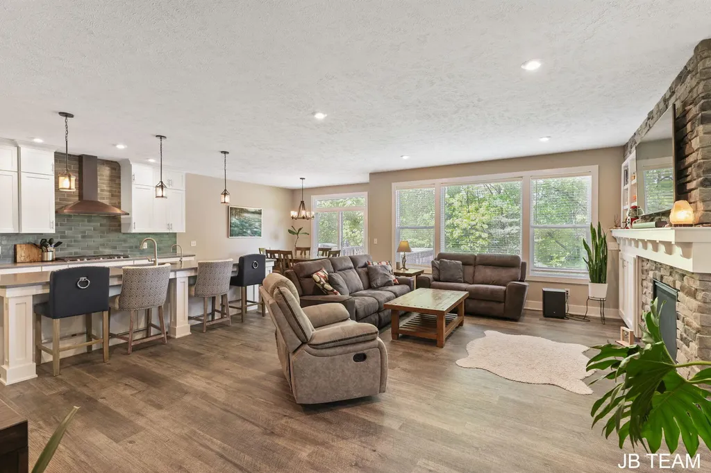 3345 Jumping Jack Court NE Grand Rapids Charter Township MI 49525