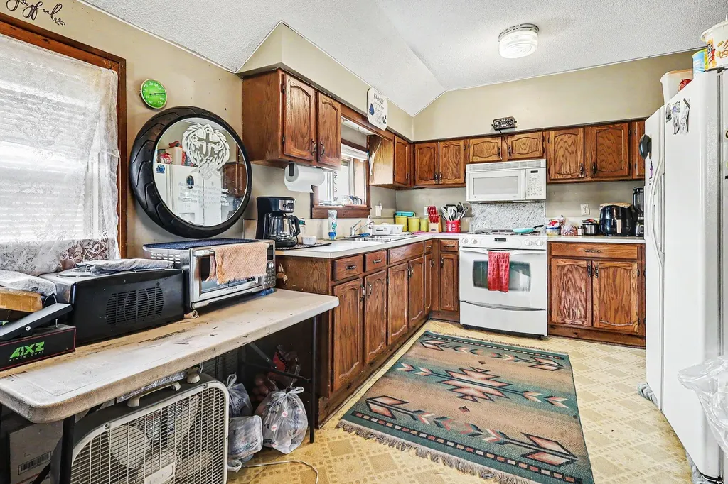 448 Houston Avenue Muskegon City MI 49441