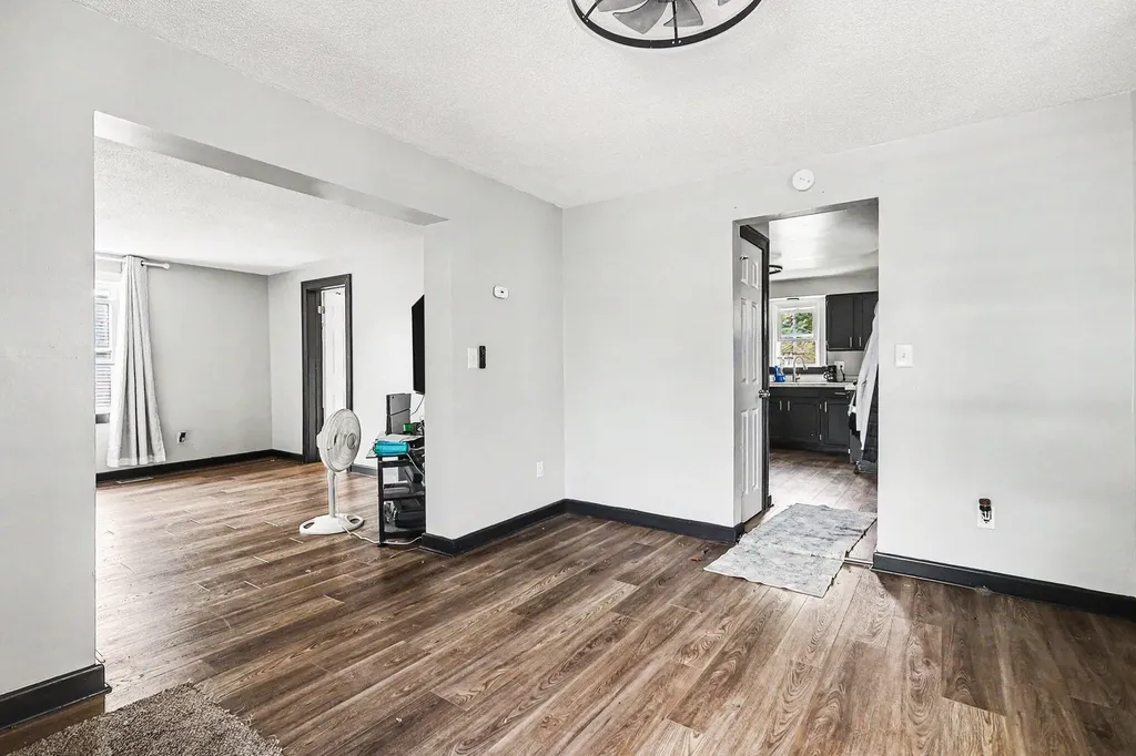 448 Houston Avenue Muskegon City MI 49441
