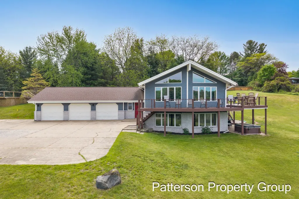 4154 S Sunset Drive Fremont City MI 49412