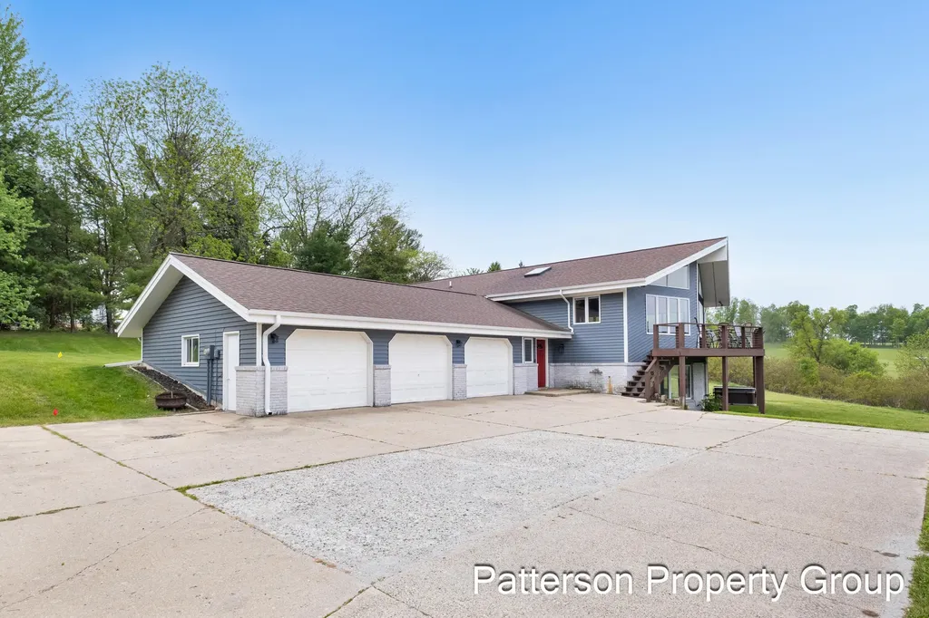 4154 S Sunset Drive Fremont City MI 49412