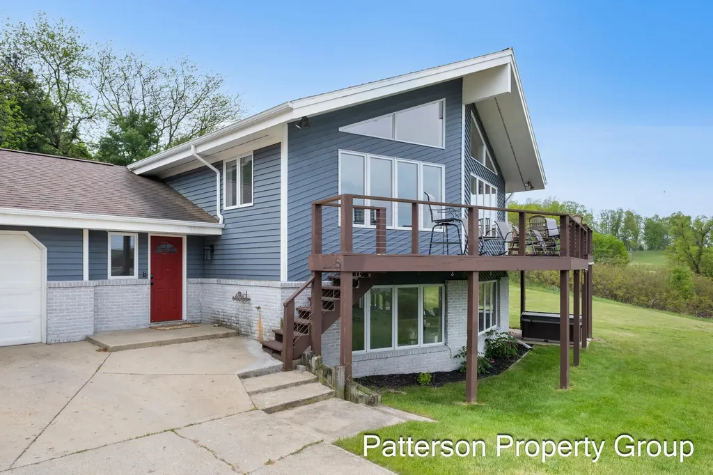 4154 S Sunset Drive Fremont City MI 49412