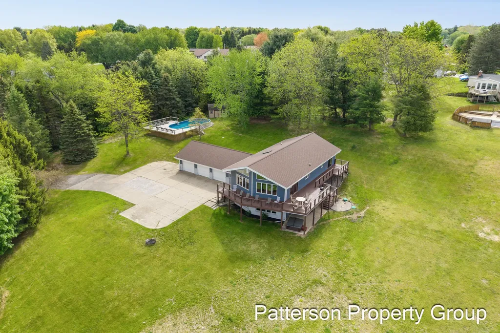 4154 S Sunset Drive Fremont City MI 49412