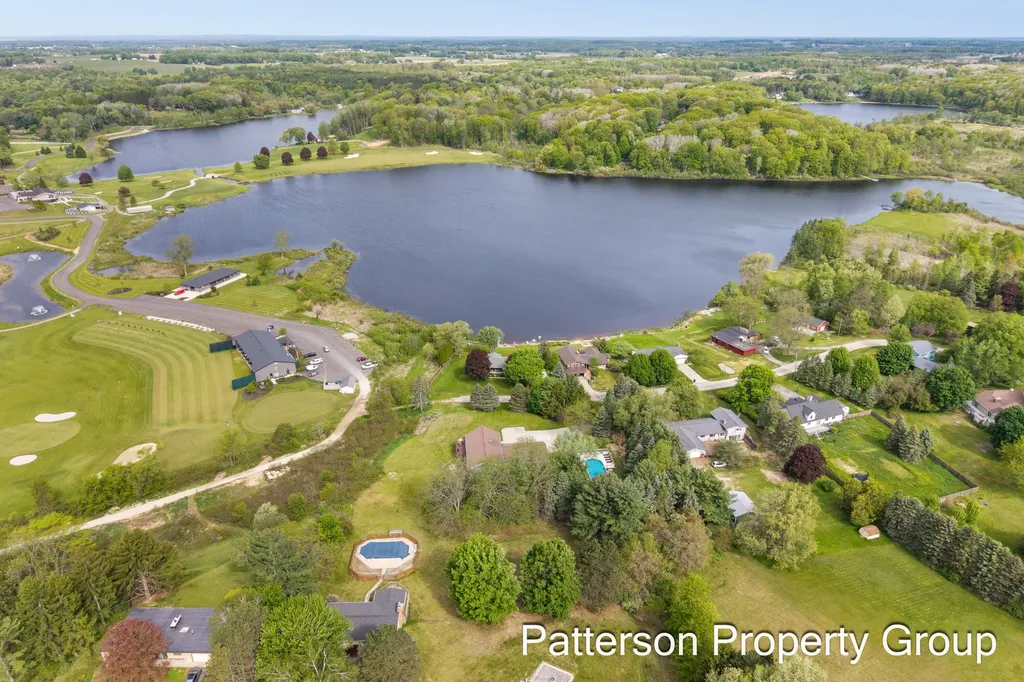 4154 S Sunset Drive Fremont City MI 49412