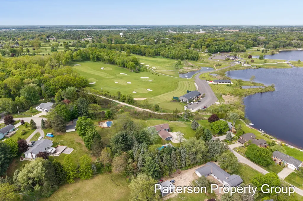 4154 S Sunset Drive Fremont City MI 49412