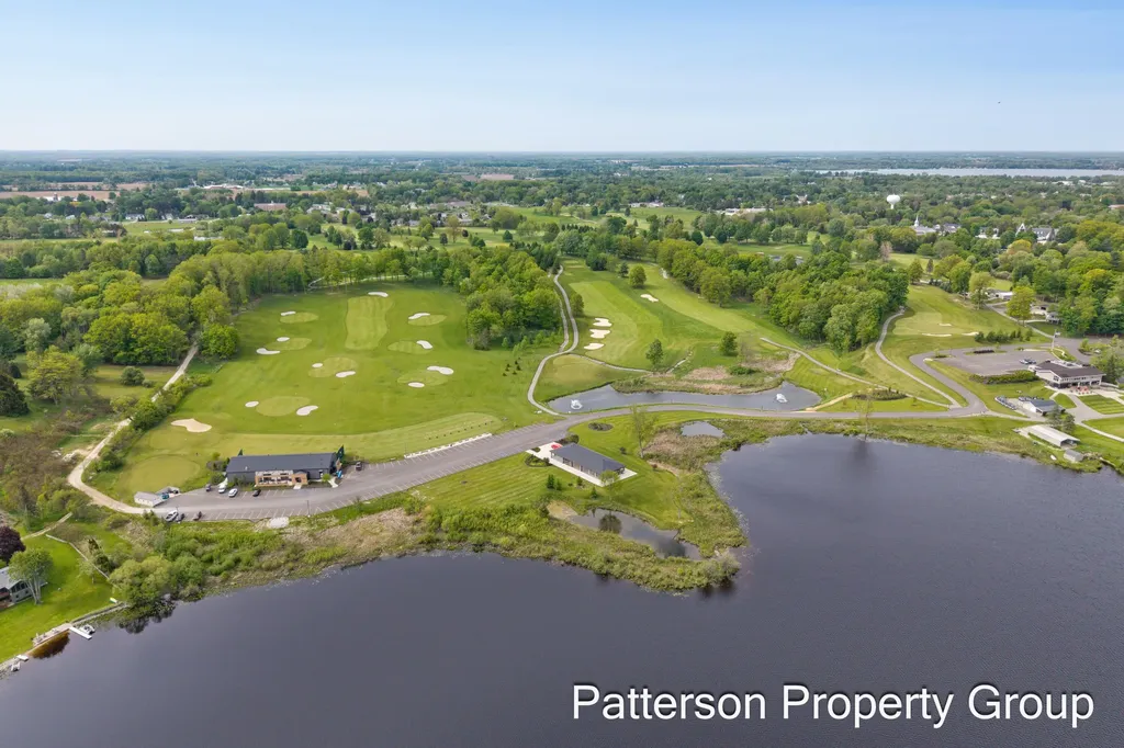 4154 S Sunset Drive Fremont City MI 49412