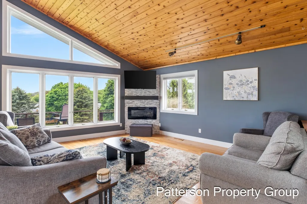 4154 S Sunset Drive Fremont City MI 49412