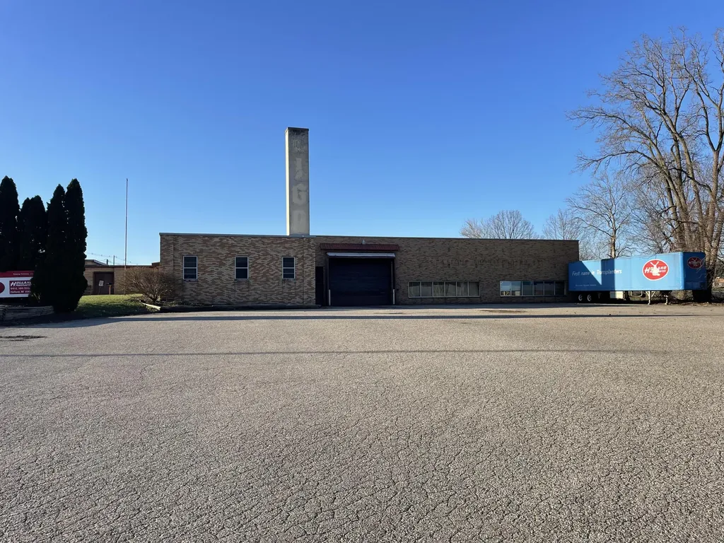510 E 16th Street Holland City MI 49423