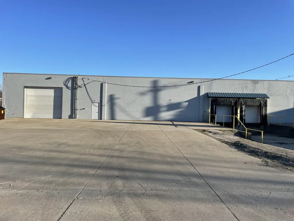 510 E 16th Street Holland City MI 49423