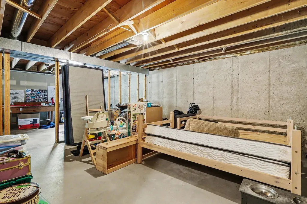 16519 Riley Street Park Township MI 49424