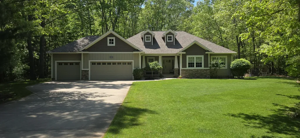 6463 Terravita Drive Fruitland Township MI 49461