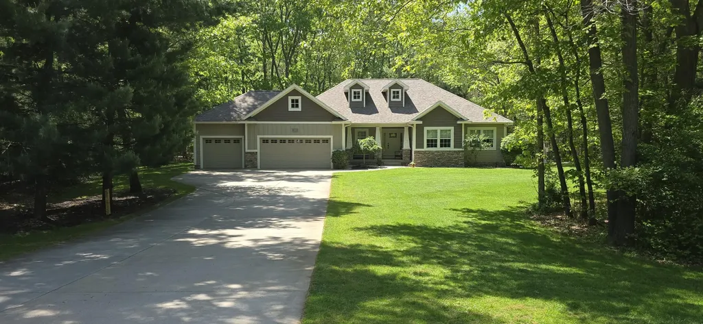 6463 Terravita Drive Fruitland Township MI 49461