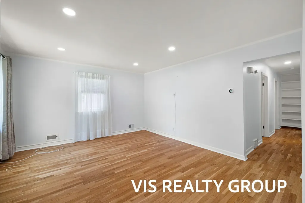1508 Cedar Street NE Grand Rapids City MI 49503