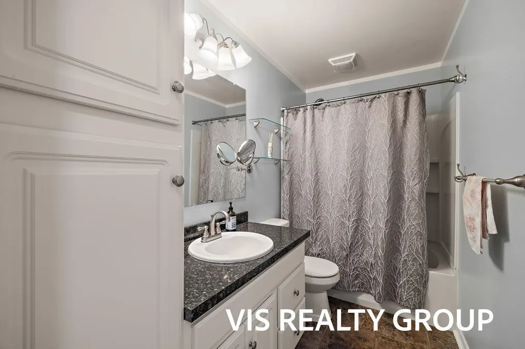 1508 Cedar Street NE Grand Rapids City MI 49503