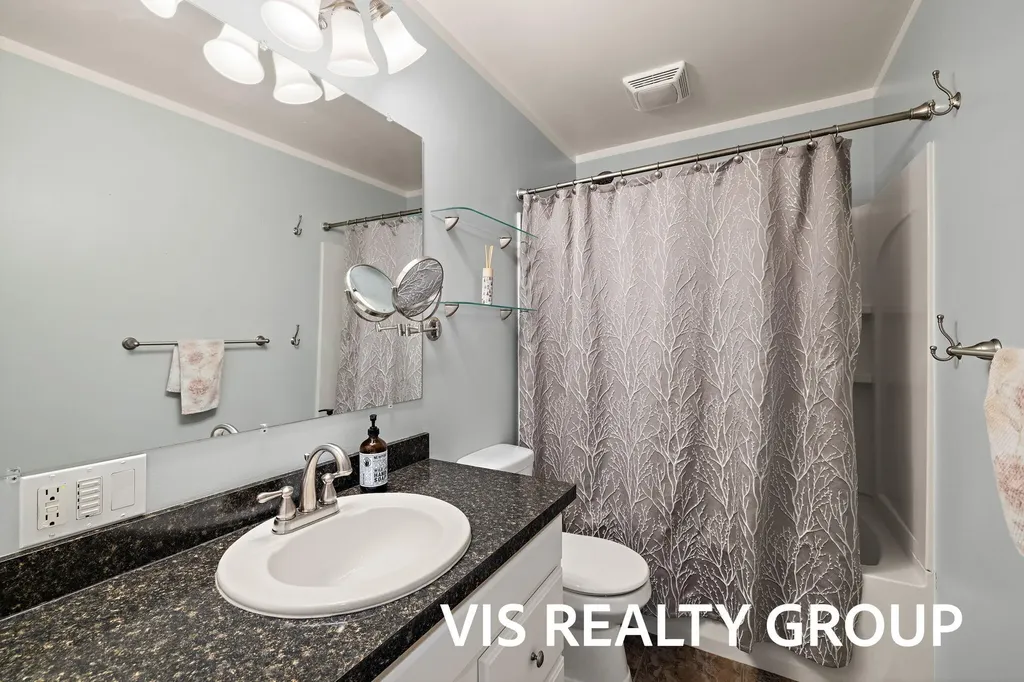 1508 Cedar Street NE Grand Rapids City MI 49503
