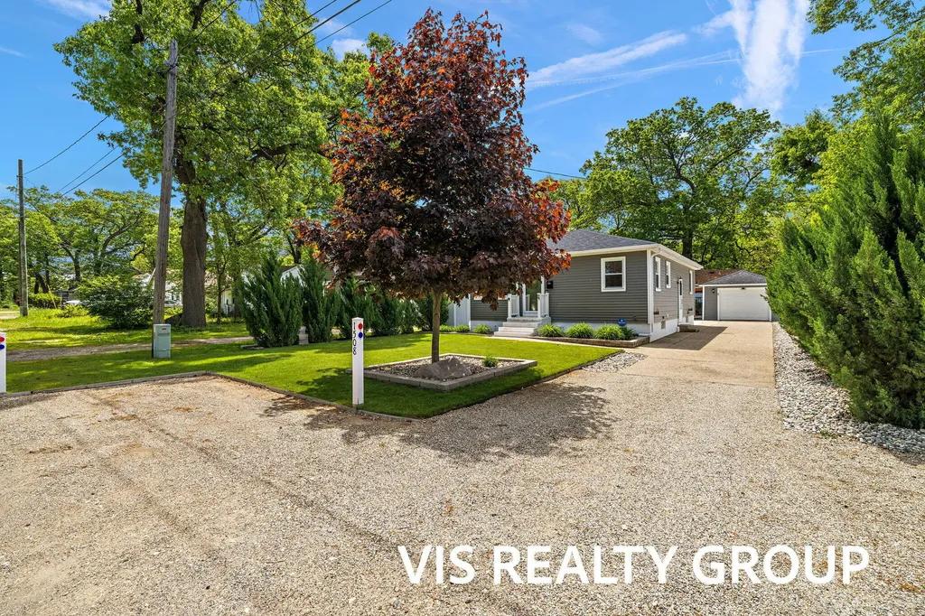 1508 Cedar Street NE Grand Rapids City MI 49503