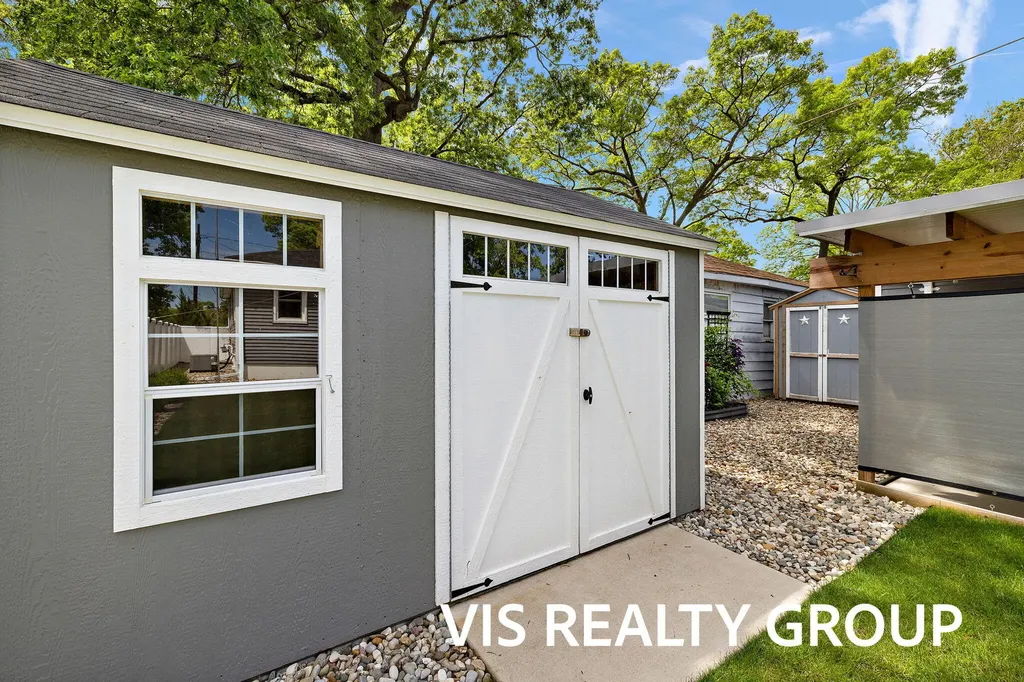 1508 Cedar Street NE Grand Rapids City MI 49503