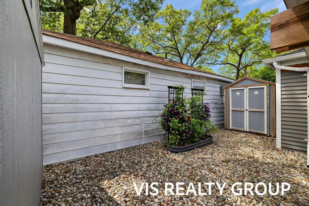 1508 Cedar Street NE Grand Rapids City MI 49503