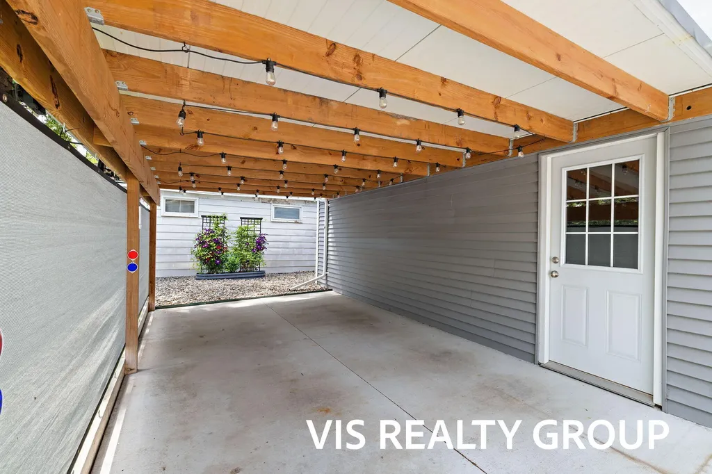 1508 Cedar Street NE Grand Rapids City MI 49503