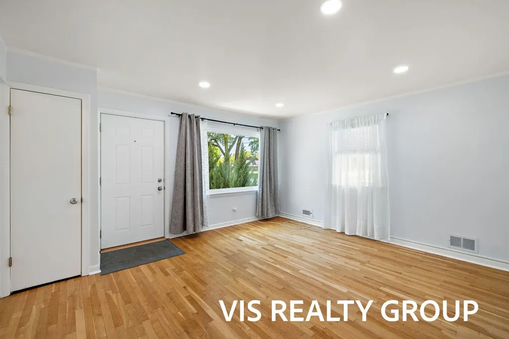 1508 Cedar Street NE Grand Rapids City MI 49503