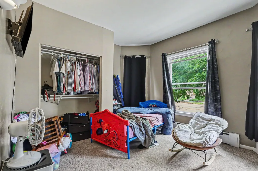349 Maple Avenue Holland City MI 49423