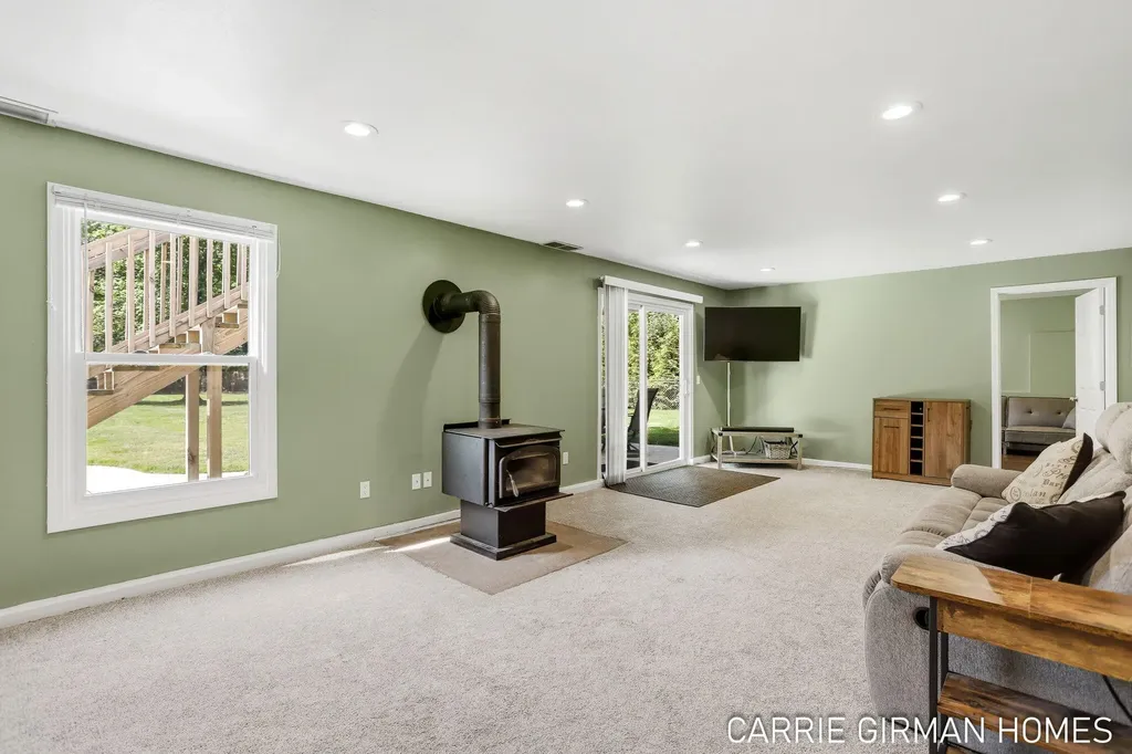 15416 Ferris Grand Haven Charter Township MI 49417