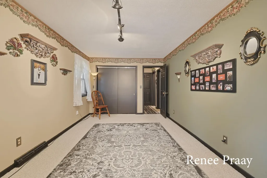 2816 Green Ridge Avenue Laketon Township MI 49445
