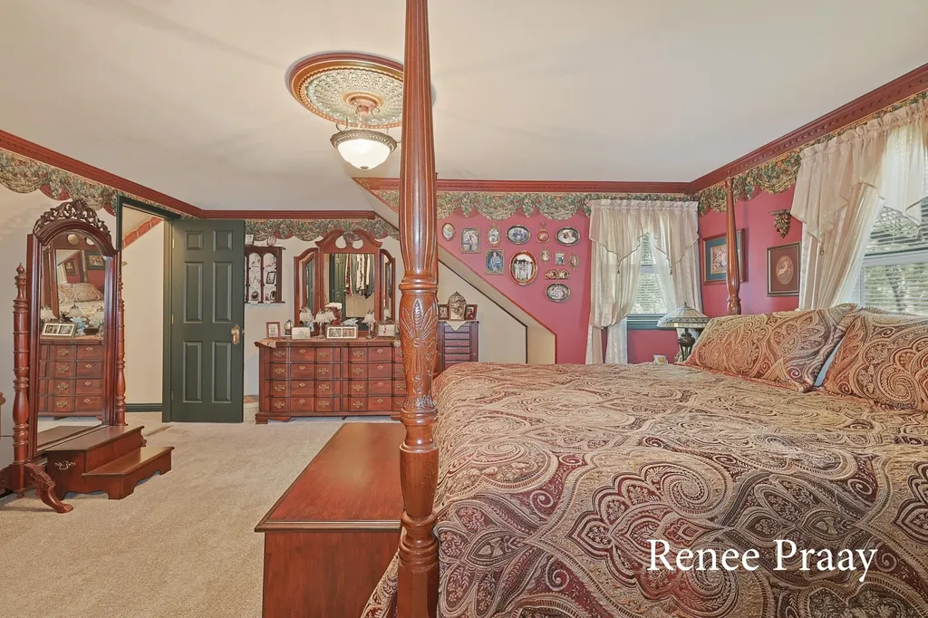 2816 Green Ridge Avenue Laketon Township MI 49445