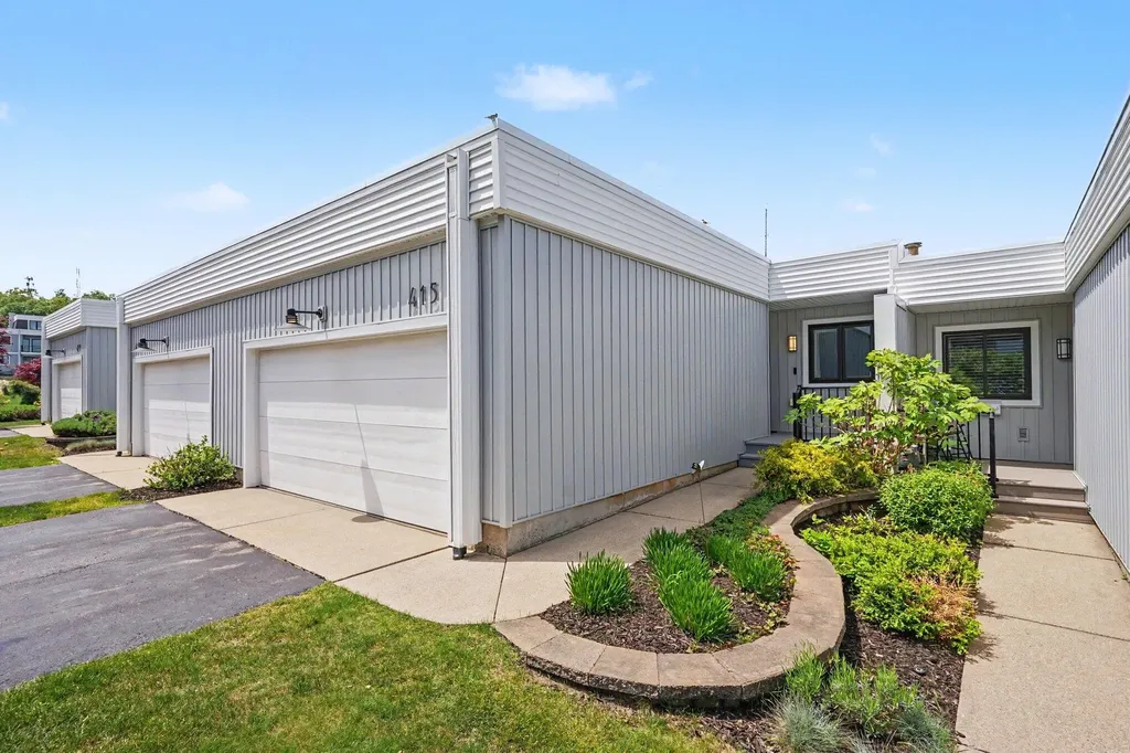415 Sandpiper Drive Grand Haven City MI 49417