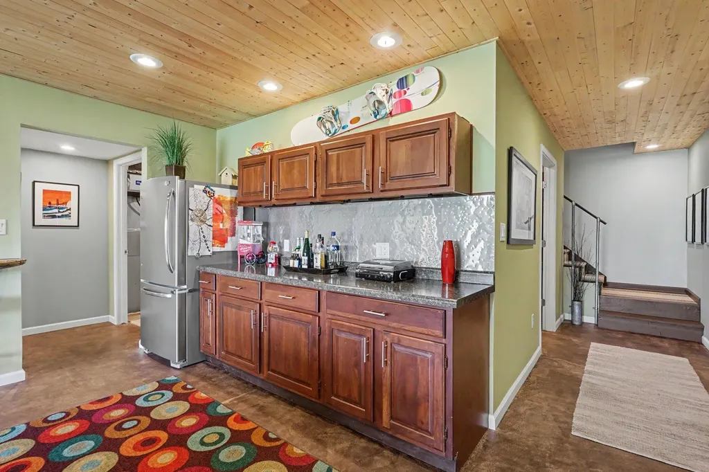 415 Sandpiper Drive Grand Haven City MI 49417