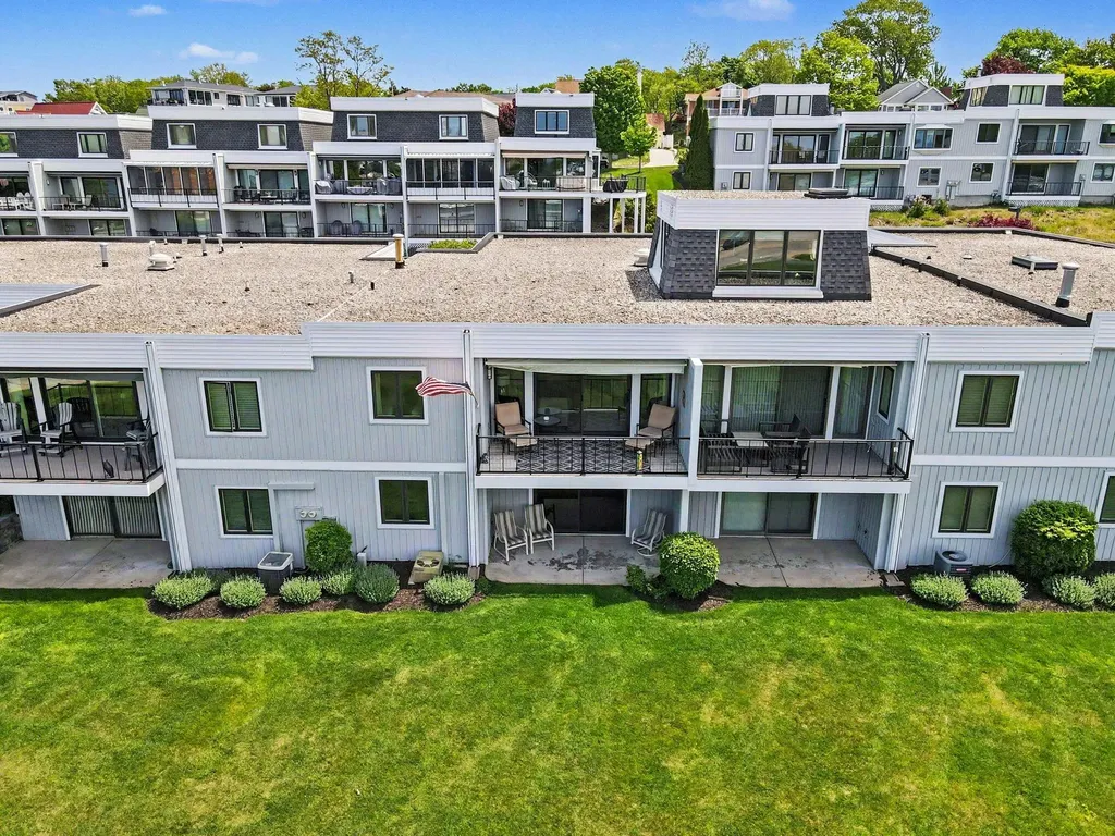 415 Sandpiper Drive Grand Haven City MI 49417