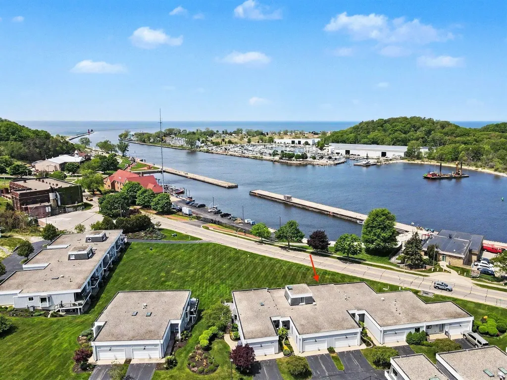 415 Sandpiper Drive Grand Haven City MI 49417