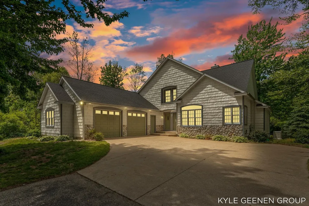 4742 64th Street Laketown Township MI 49423